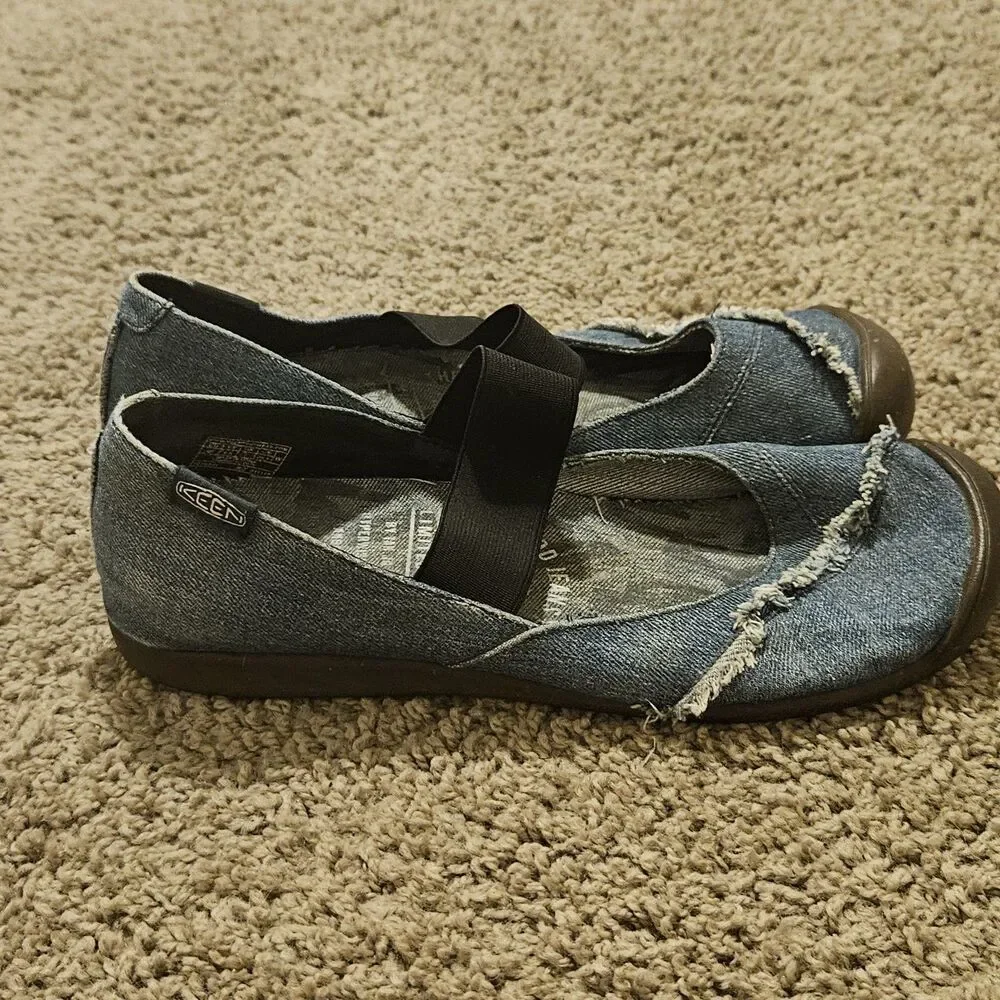 Keen Women's The Good Project repurposed denim jeans Size 9.5 Mary Janes